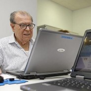 Los abuelos comienzan a conectarse a Facebook e internet